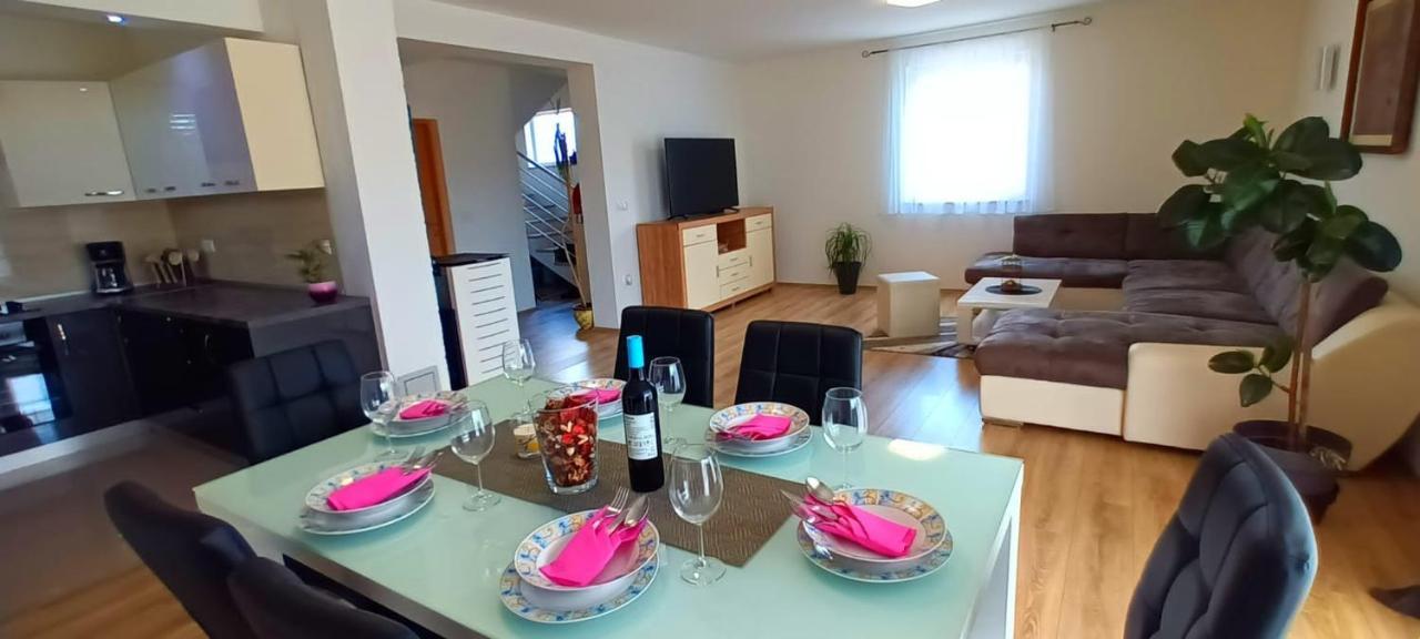 Leggiero Villa Benkovac Dış mekan fotoğraf