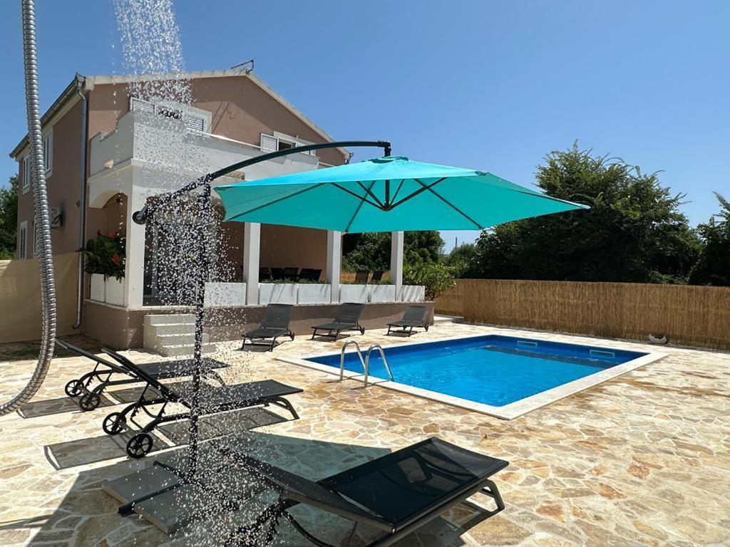 Leggiero Villa Benkovac Dış mekan fotoğraf